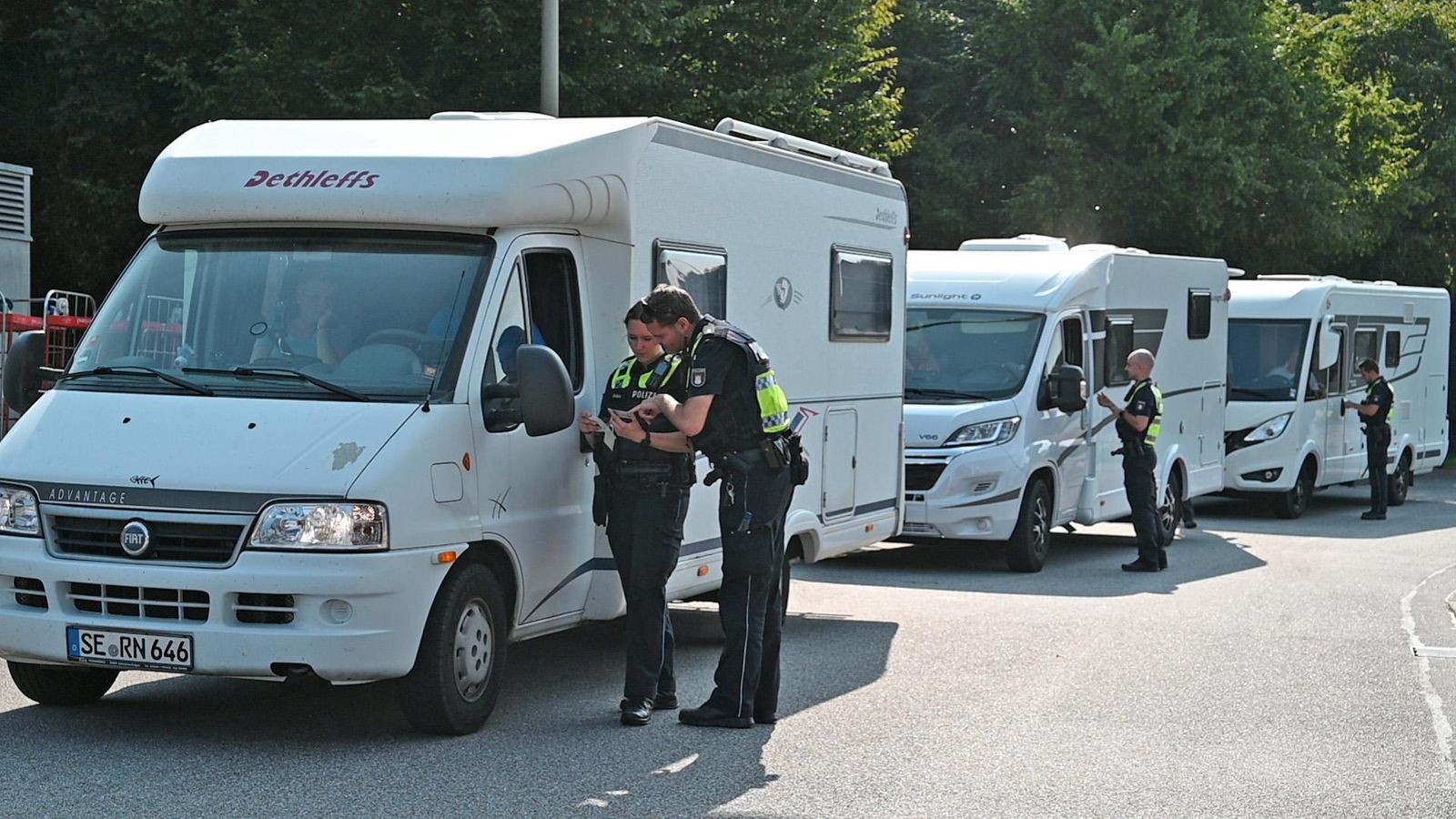 Operation-Safe-Holiday-an-der-A7-Polizei-nimmt-Reisende-ins-Visier