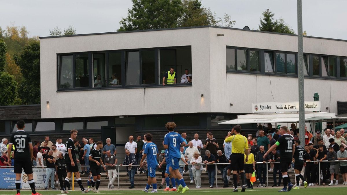 Fußball-Landesliga, Derby, Rhenania Bottrop - VfB Bottrop