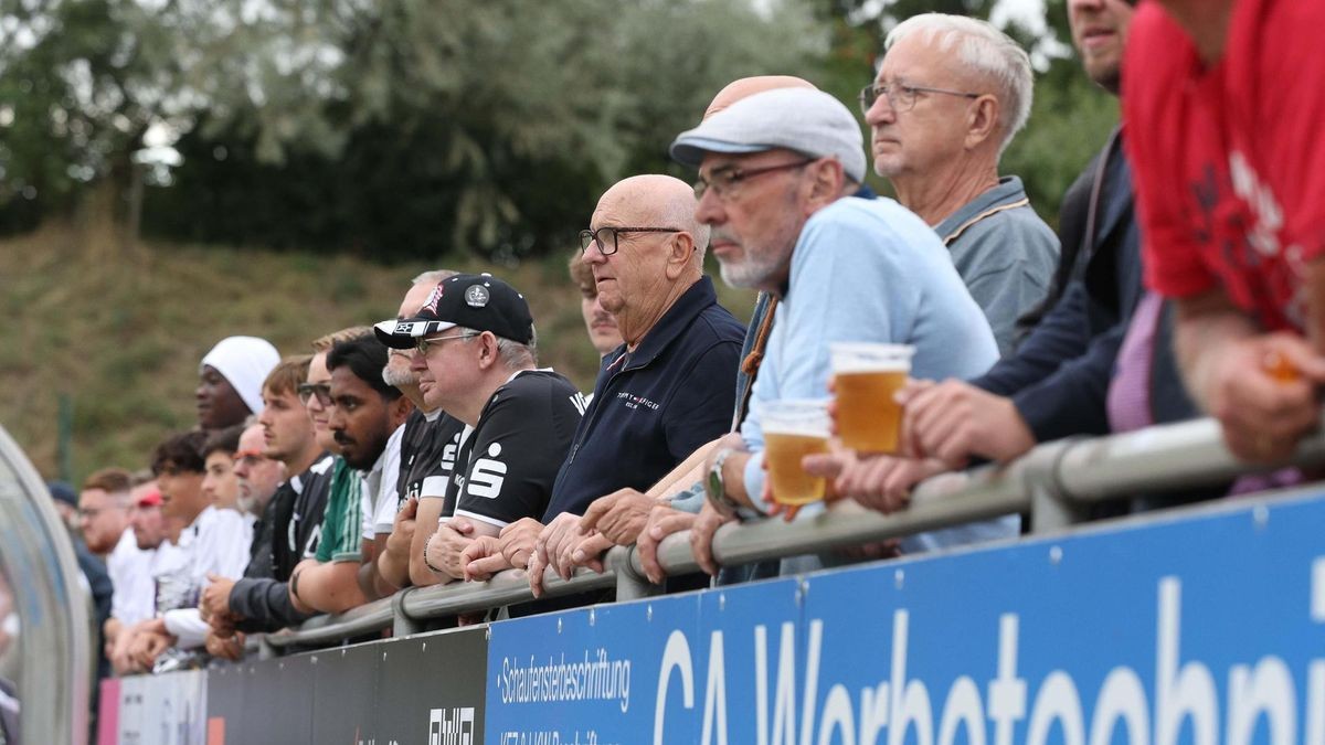 Fußball-Landesliga, Derby, Rhenania Bottrop - VfB Bottrop