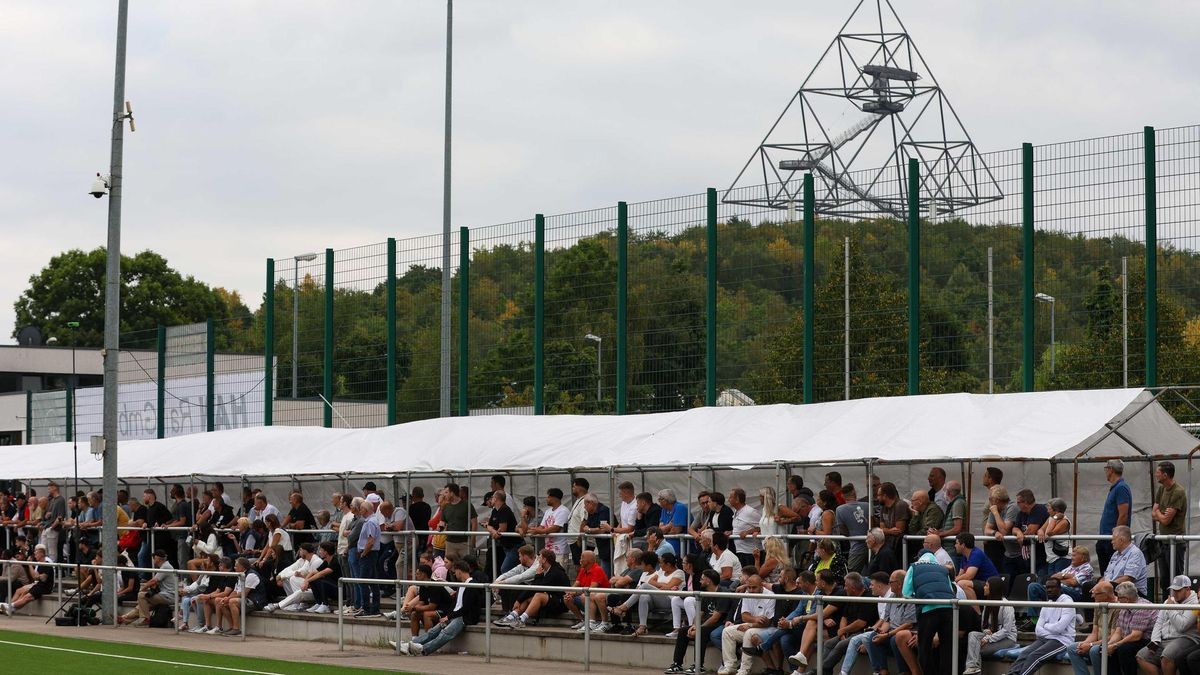 Fußball-Landesliga, Derby, Rhenania Bottrop - VfB Bottrop