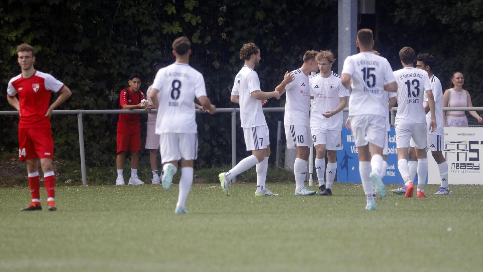 Heute-LIVE-SC-Obersprockh-vel-empf-ngt-TuS-Hordel-in-der-Westfalenliga