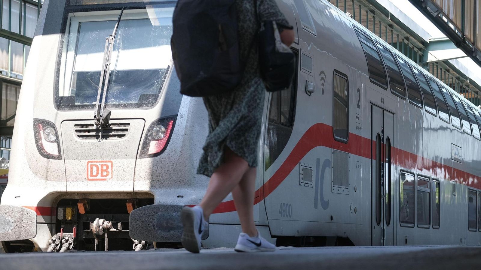 st-rung-im-kreis-helmstedt-ic-z-ge-m-ssen-umweg-fahren