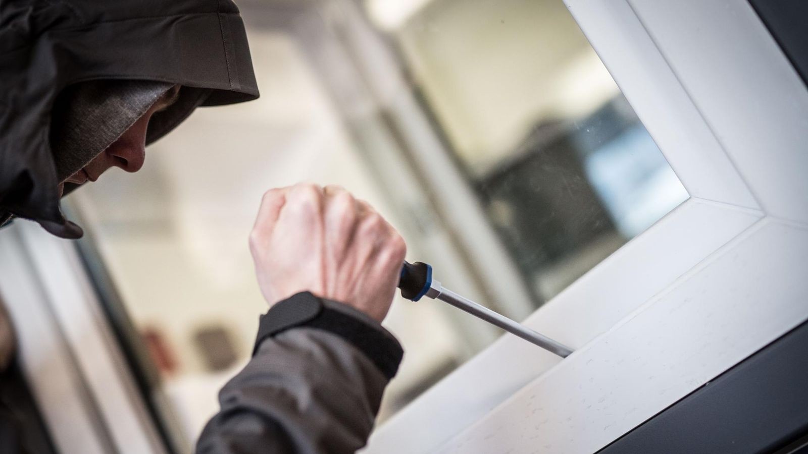 Autodiebe-in-Brilon-unterwegs-Skoda-von-Firmengel-nde-gestohlen