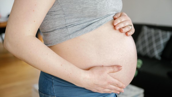 Ozempic-Baby: Mit Abnehmspritze wurde Julia unerwartet schwanger