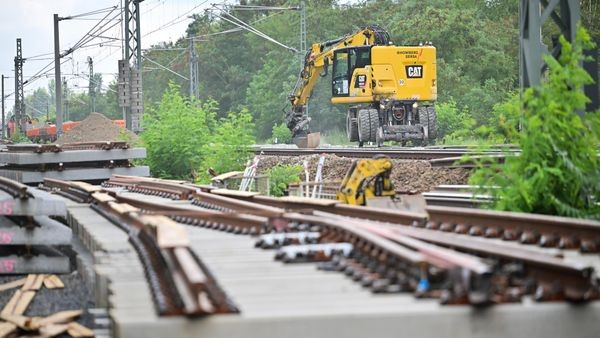 Bahn will Kunden zur Weihnachtszeit mit guten Nachrichten überraschen