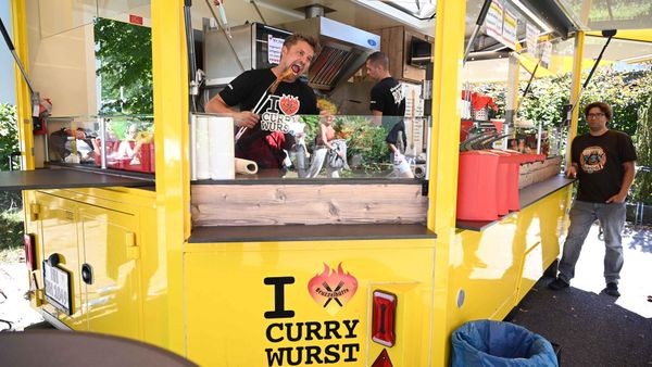 Bruzzelhütte macht Ferien: Wo es die Currywurst-Notversorgung gibt