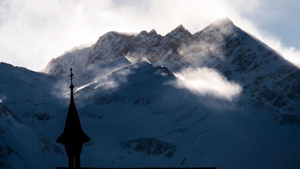 Drama in der Schweiz: Deutsche Bergsteiger am Breithorn gerettet