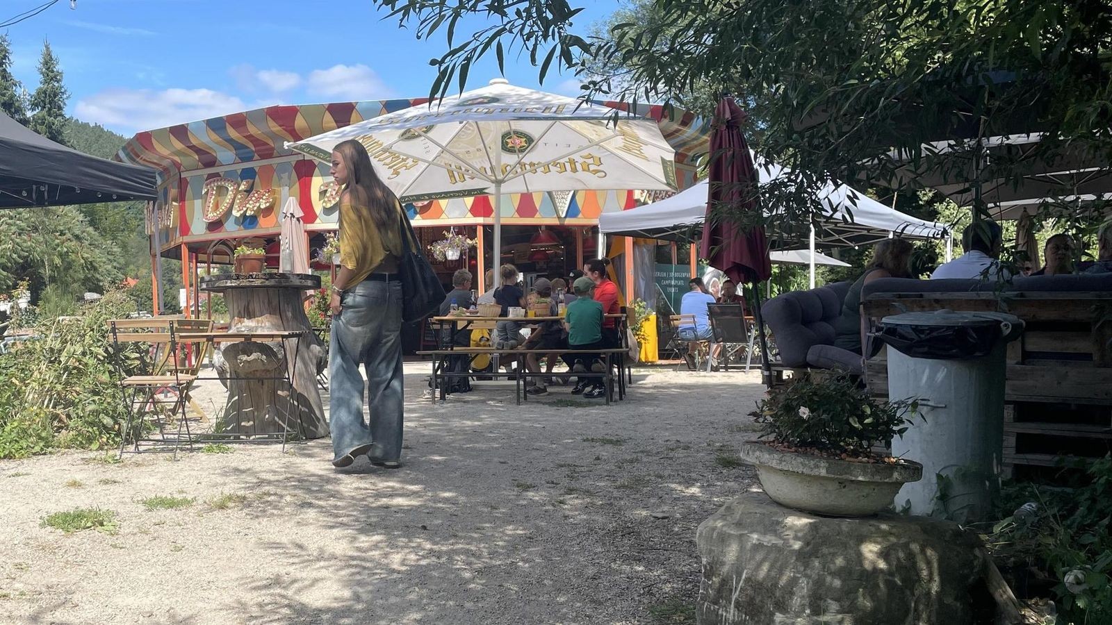 Neuer-Kult-Biergarten-am-Saaleufer-ffnet-erstmals-auch-im-Advent