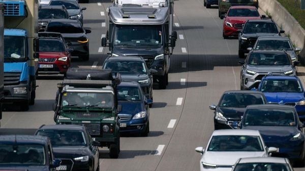 Rückreiseverkehr rollt auf Hamburg zu – wann wieder Staus drohen
