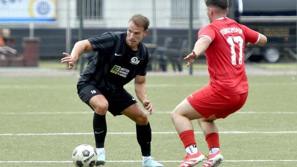 „Knoche-Riegel“ bewährt sich: SV Herbede verteidigt clever und sackt Punkte ein