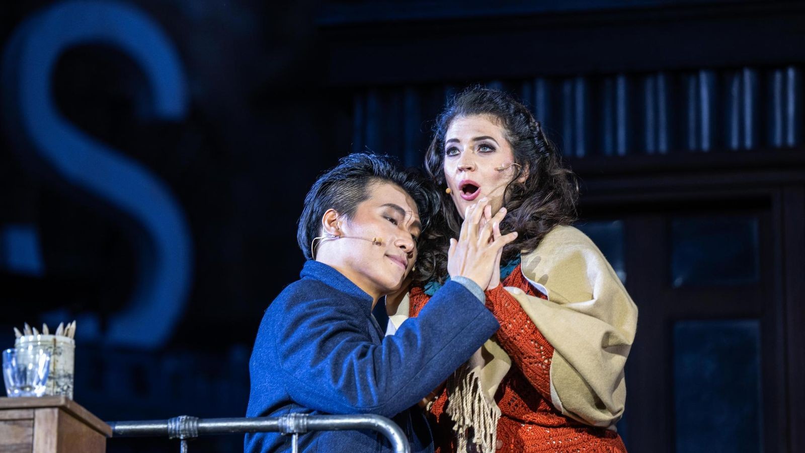 Erfurter-Domstufen-Festspiele-Theater-auf-der-Kirchentreppe-Das-sind-die-Geschichten-