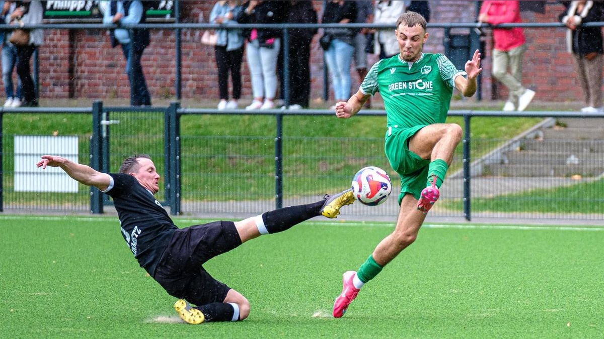 Fußball-Testspiel in Gladbeck