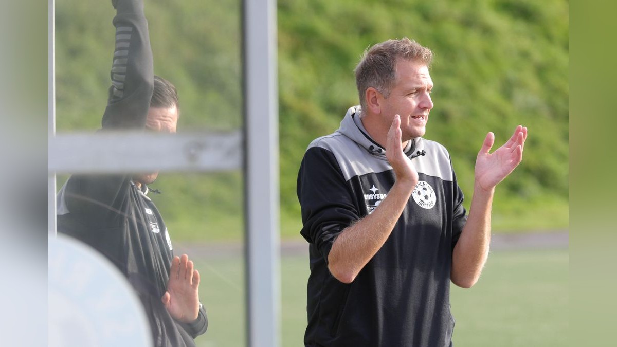 Frauenfußball, Niederrheinliga, Rhenania Bottrop gegen SGS Essen III