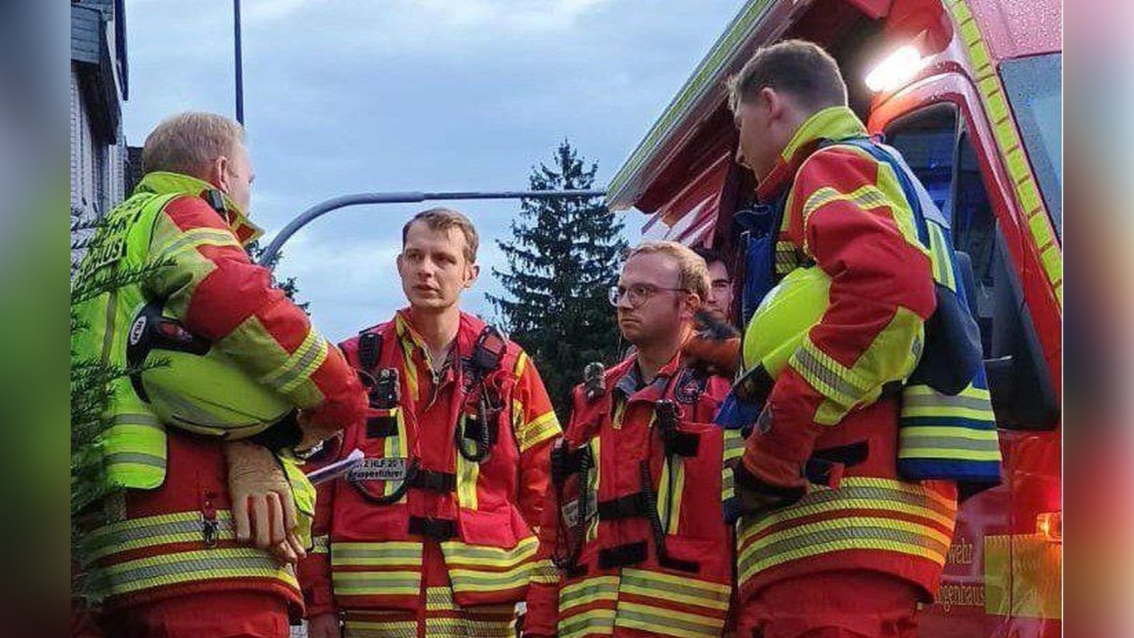Einsatzreicher-Tag-Heiligenhauser-Feuerwehr-3-Mal-alarmiert