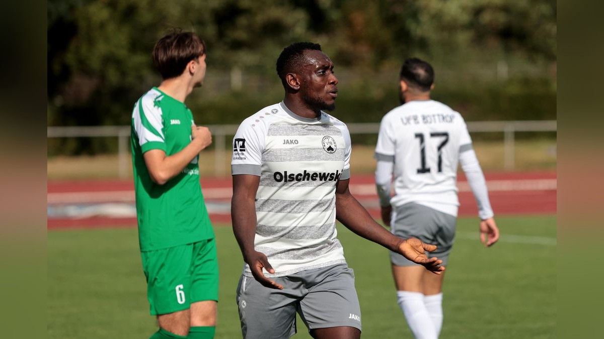 VfB Bottrop gegen PSV Wesel-Lackhausen