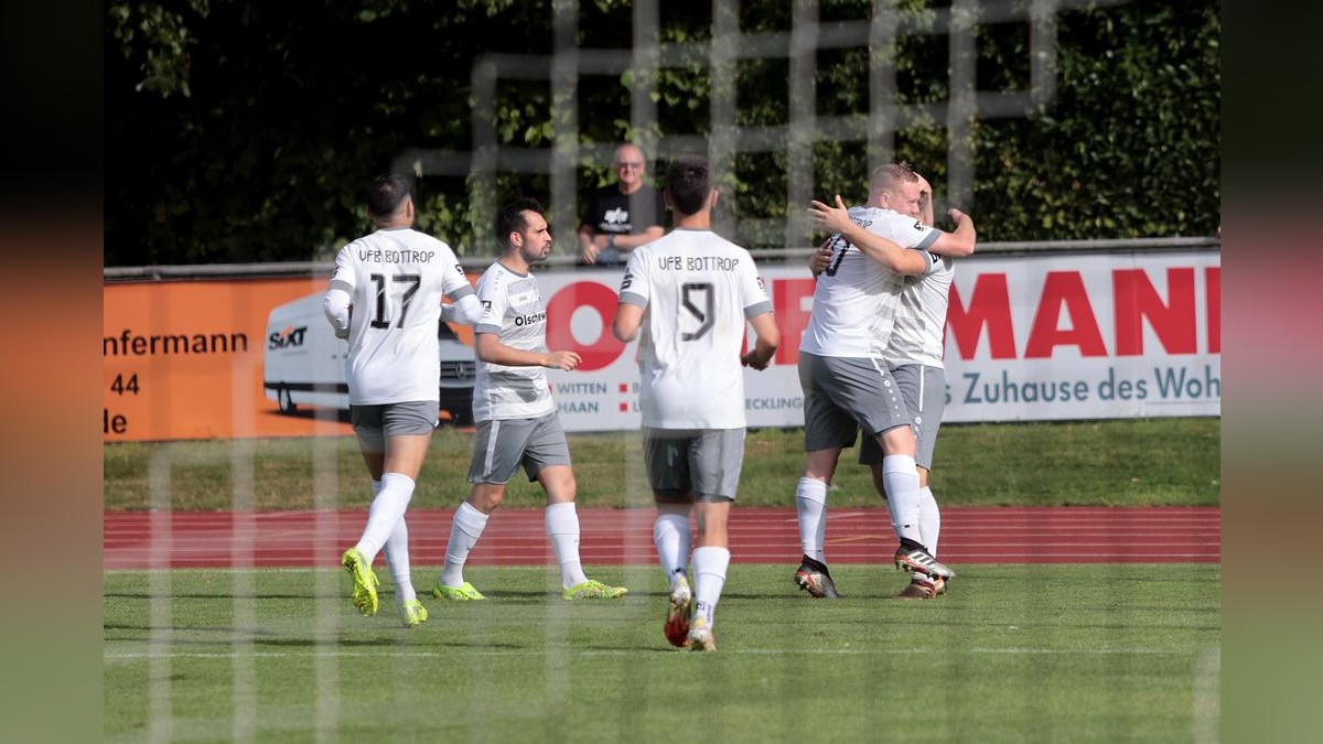 VfB Bottrop gegen PSV Wesel-Lackhausen