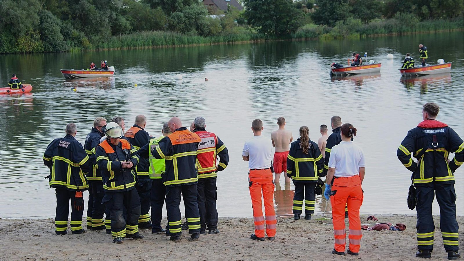 Badeunfall-im-See-Hinterm-Horn-Debatte-um-Sicherheit