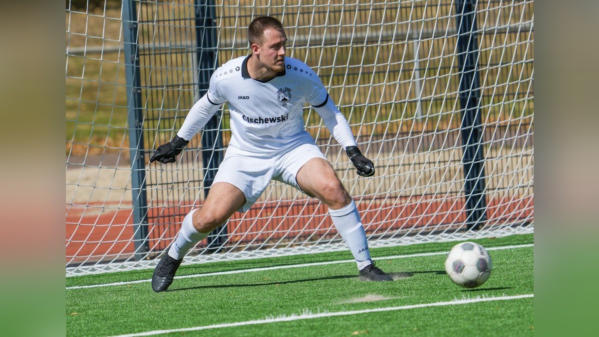 Impressionen aus der Landesliga: Das Spiel ESC Rellinghausen gegen den VfB Bottrop endete 2:2. . 