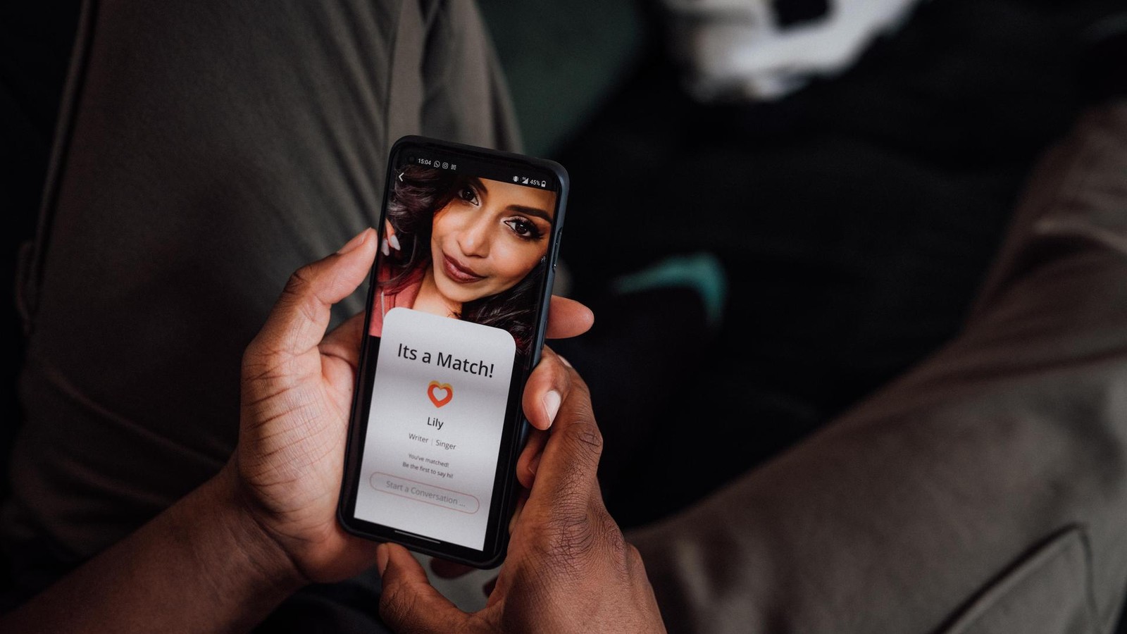 -Tinder-Schwindler-erneut-in-Georgien-festgenommen