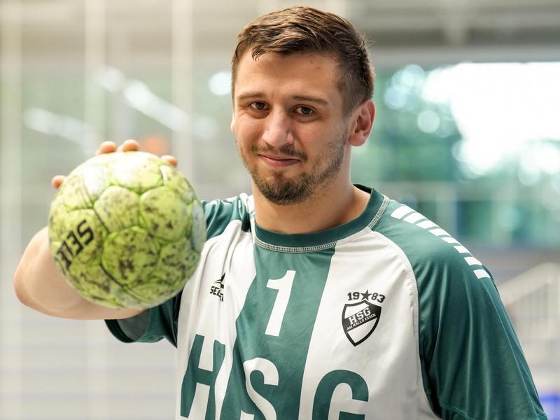 Nowa siła piłki ręcznej w Essen: Dennis Szczesny i HSG am Hallo rozpoczynają walkę w Regionallidze