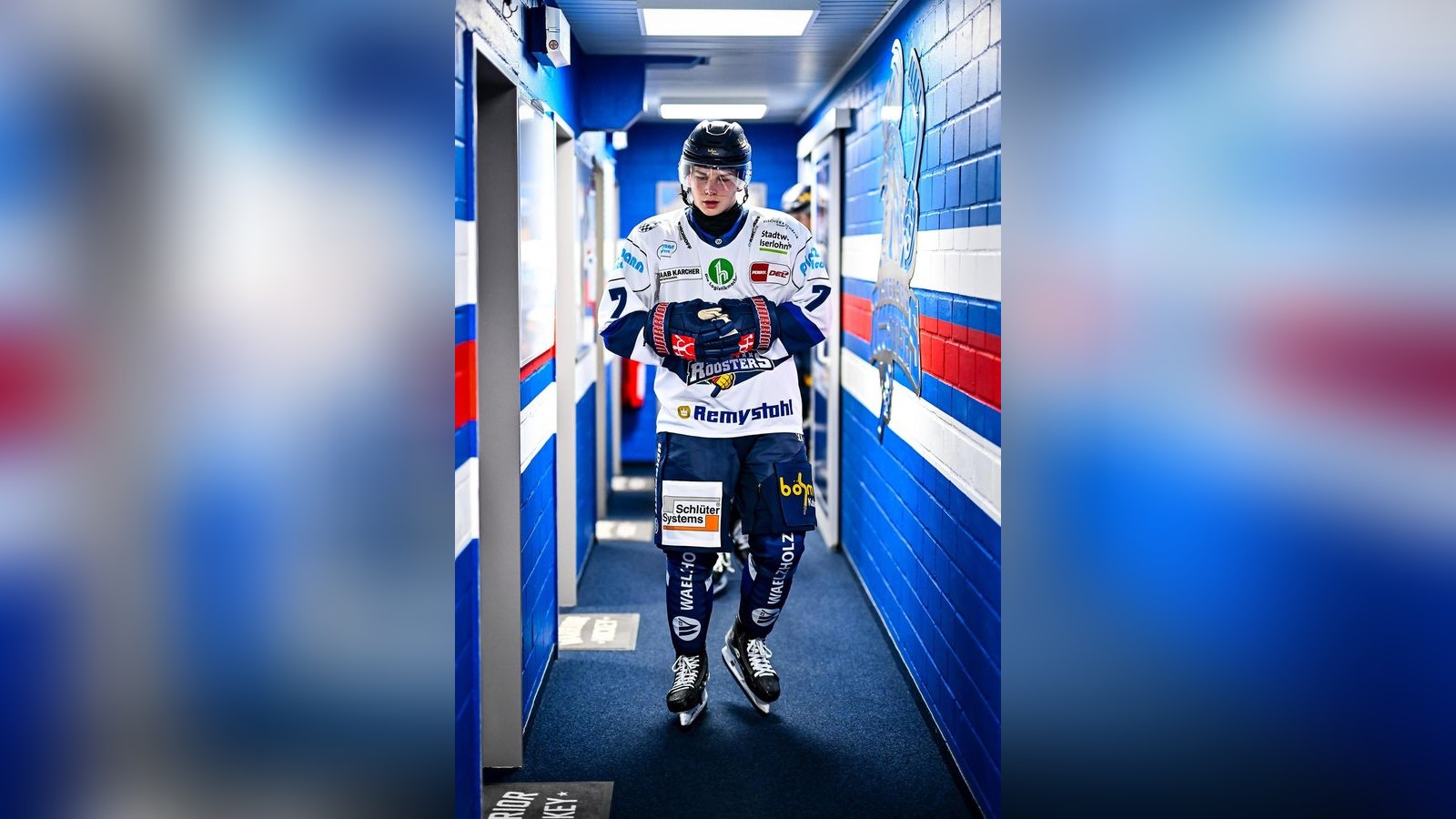 Iserlohn-Roosters-binden-Talent-Gordejs-Radionovs