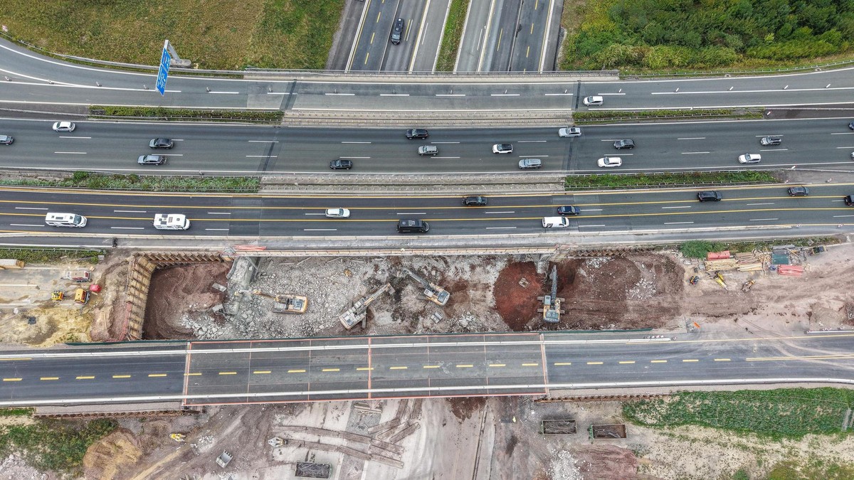 Kreuz Westhofen: Brücke abgerissen – Arbeiten laufen weiter rund um die Uhr 