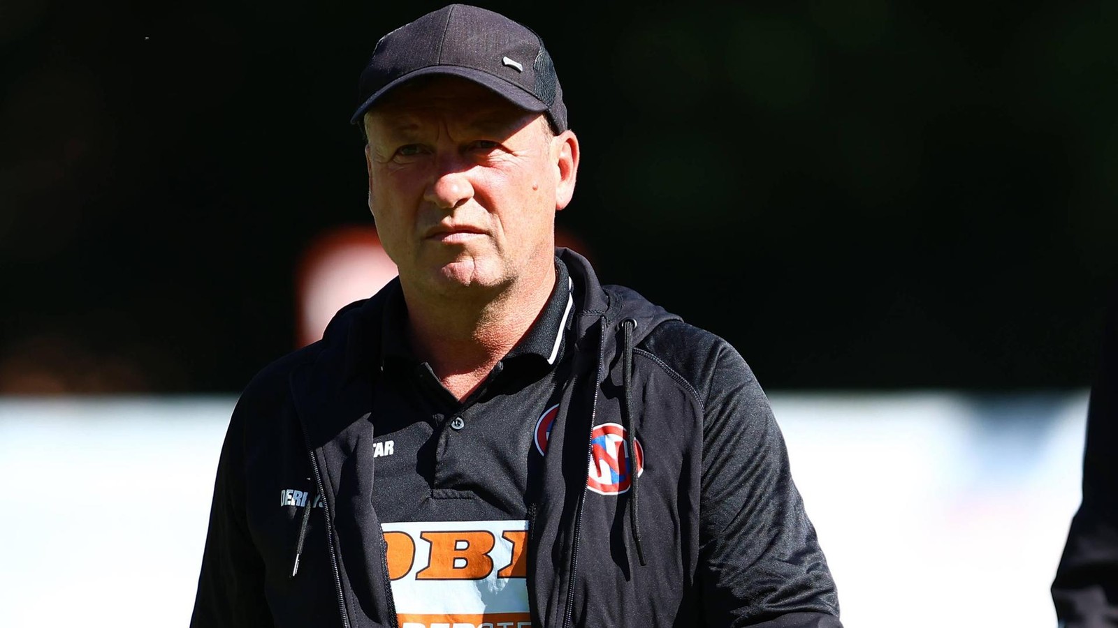 Paukenschlag-bei-Eintracht-Norderstedt-Trainer-Ostermann-entlassen