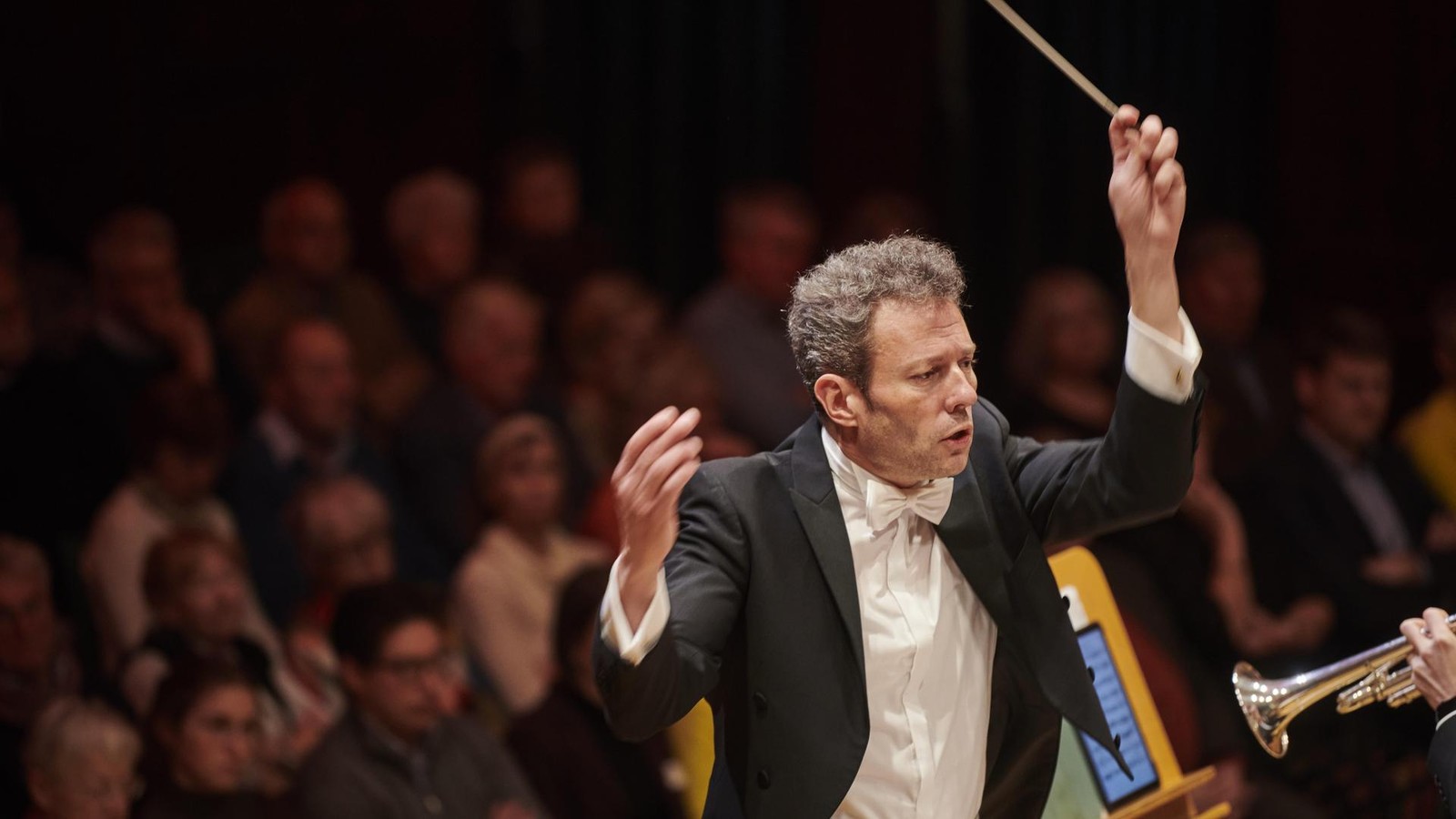 Beethoven-und-Strauss-in-Jena-Philharmonie-begeistert-Publikum