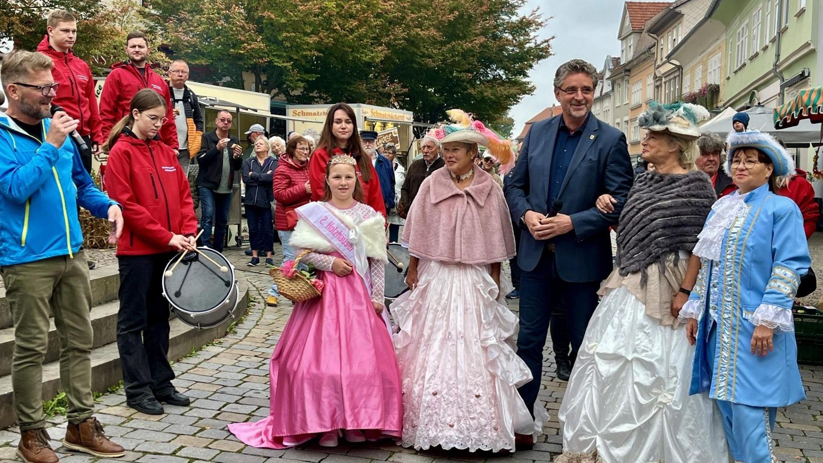 Von-Traktoren-bis-Samba-So-vielseitig-ist-der-Herbst-in-Arnstadt
