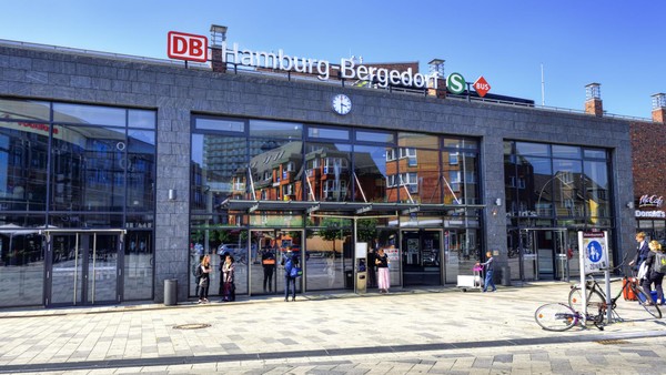 Bahn streicht Stopp in Bergedorf: Politiker üben scharfe Kritik