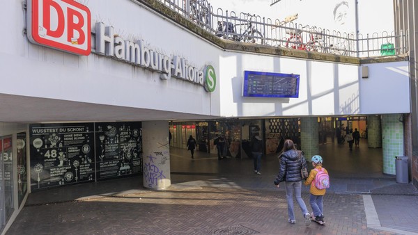 Sicherheit am Bahnhof Altona: Polizei nennt überraschende Zahlen