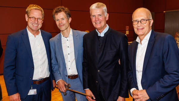 Zum Abschied enthüllt prominenter UKE-Arzt einen Medizinskandal