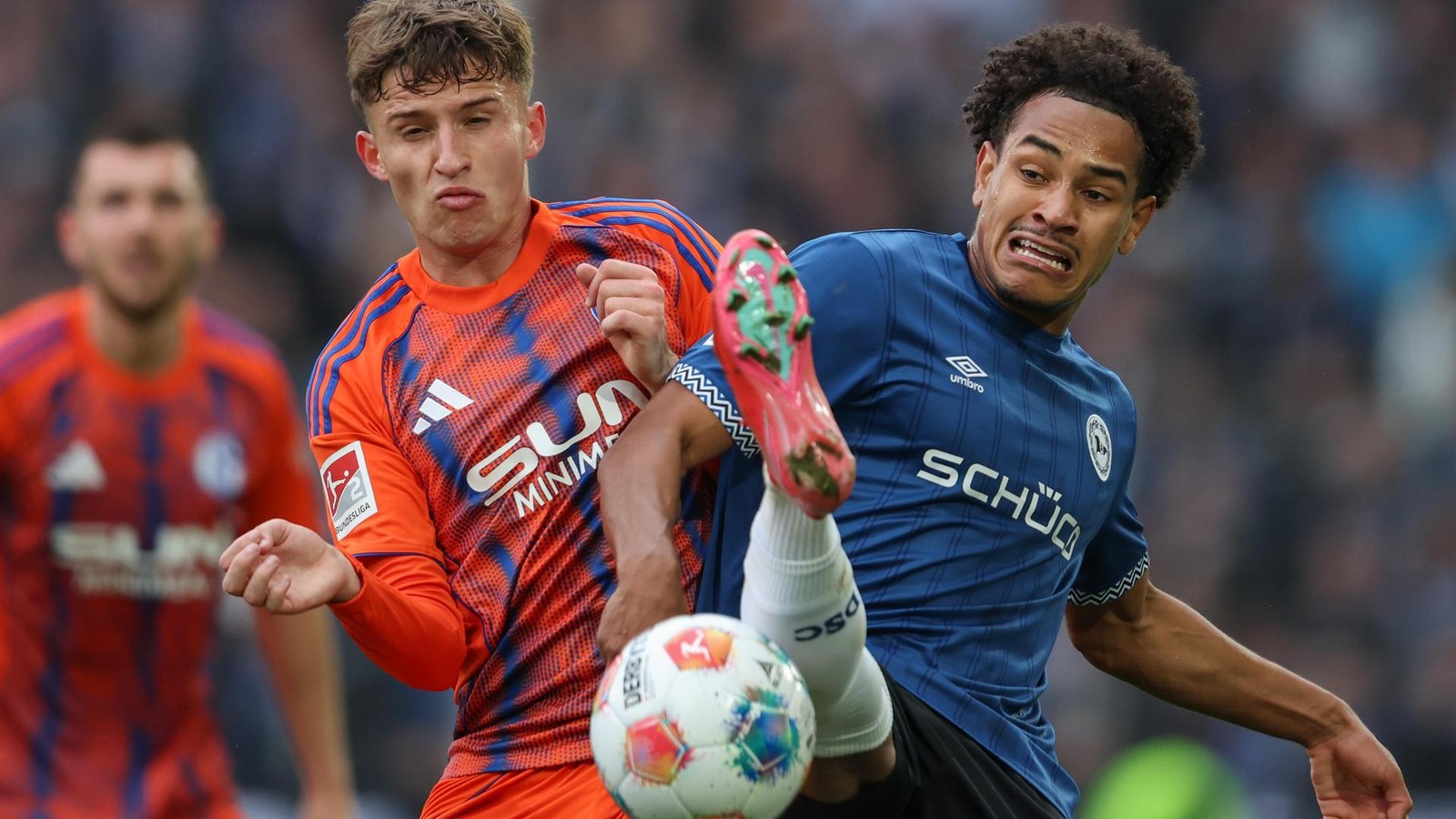 Schalke-in-Dublin-Bis-zu-elf-Spieler-k-nnten-fehlen