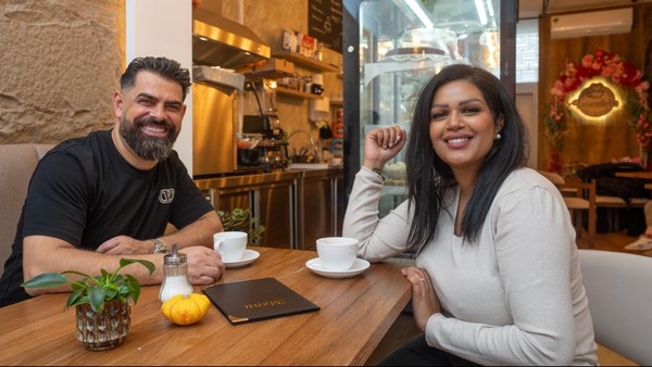 Neues Café in Bochum: „Man fühlt sich, als wär‘ man zu Hause“