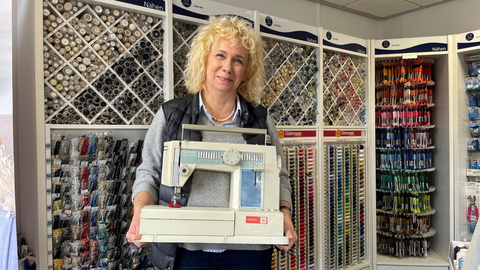 Erfurt-repariert-So-gibt-s-f-r-Handy-N-hmaschine-Co-Geld-zur-ck