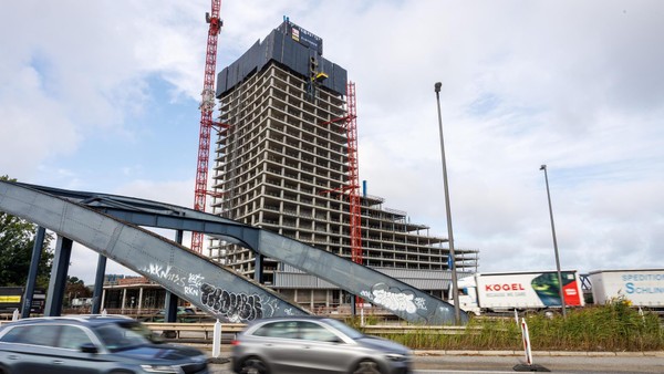 Kommen bald alle geheimen Akten zum Elbtower auf den Tisch?