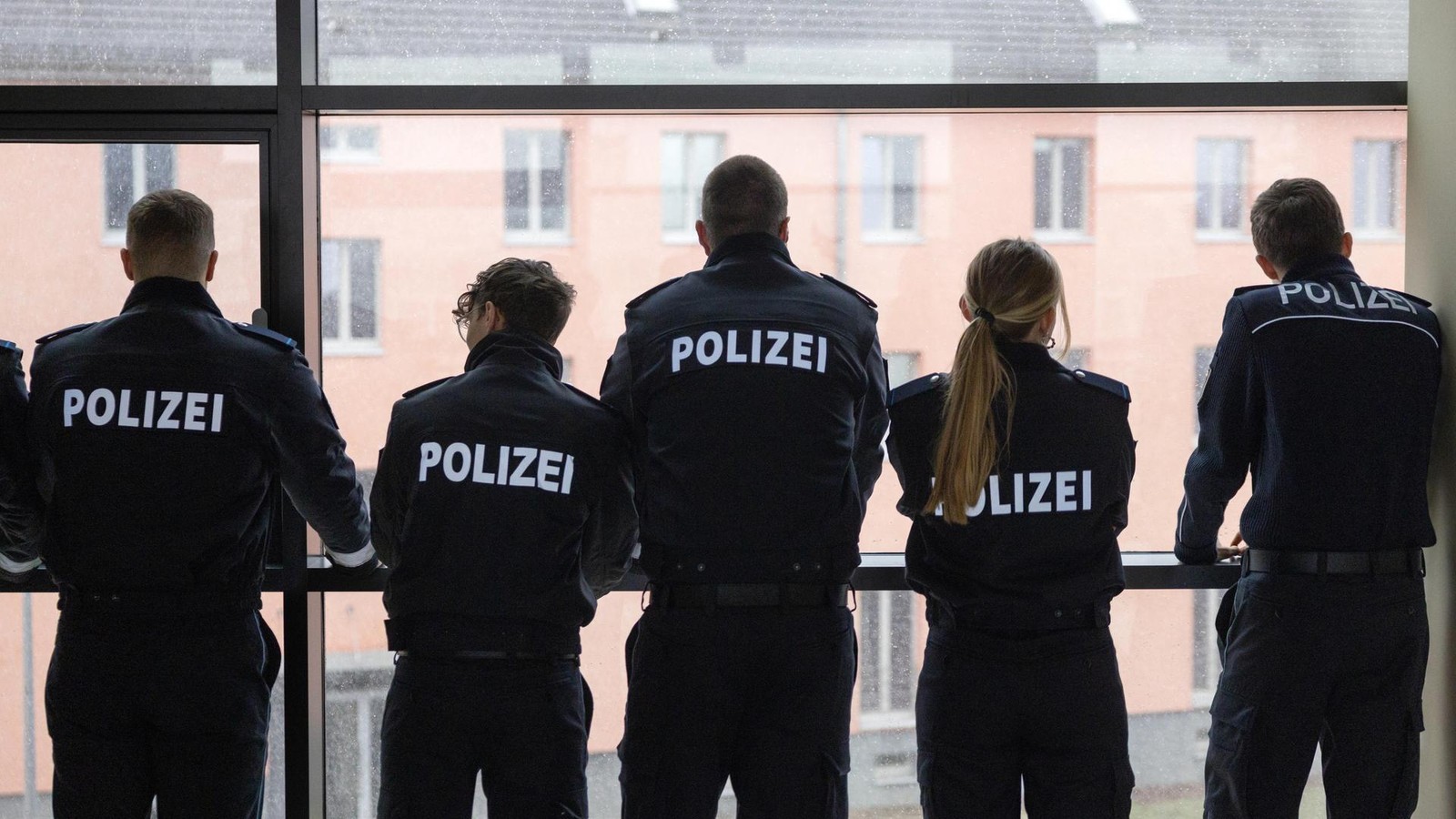 Polizeiausbildung-Th-ringer-St-ckwerk-hilft-nicht-weiter