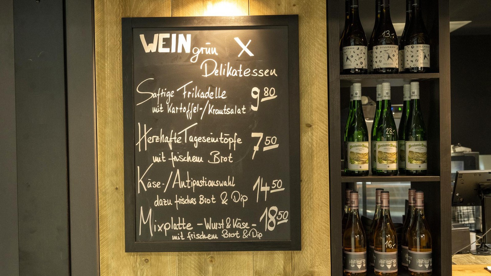 Preise-in-der-Markthalle-Das-kosten-D-ner-Matcha-oder-Eis