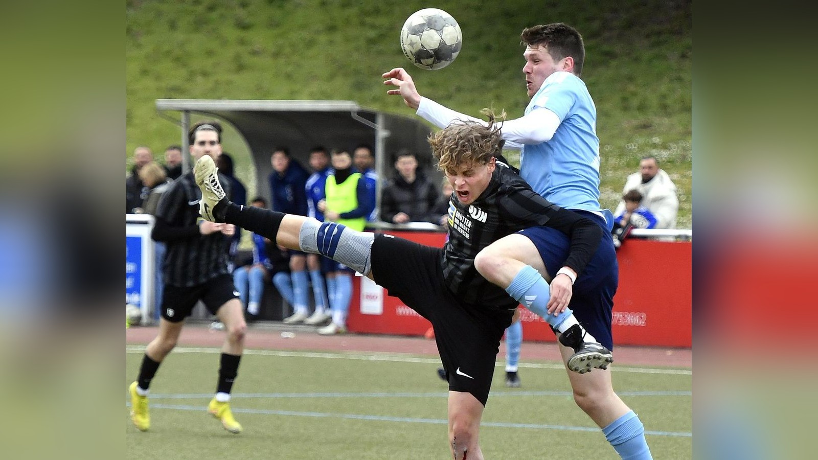 Im-Liveticker-Bezirksliga-Kracher-zwischen-SV-Herbede-und-TuS-Heven