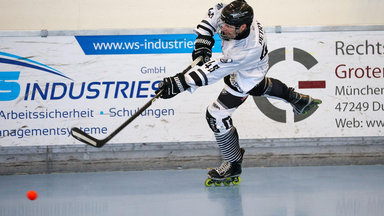 Ducks-kontern-Horrorstart-doch-Play-off-Auftakt-geht-schief