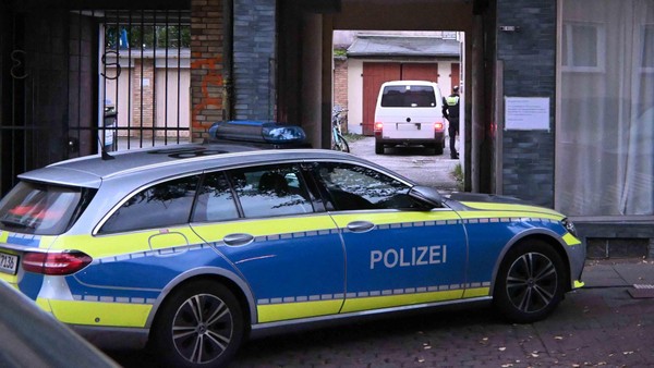 Wütender Falschparker zieht Messer – Polizei nimmt ihn fest
