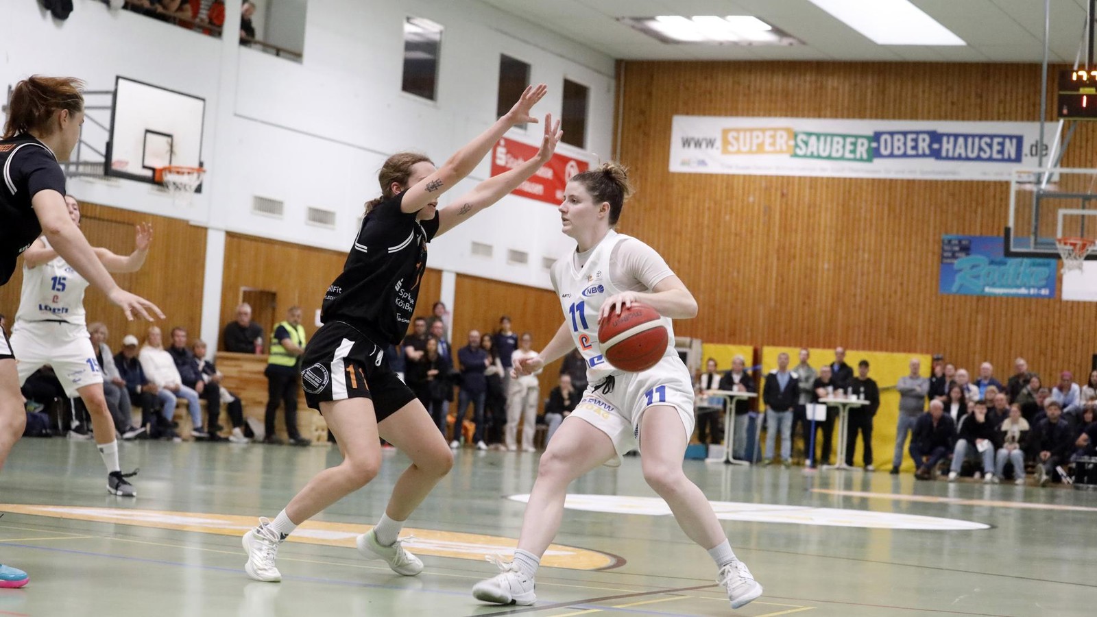 Eine-starke-Halbzeit-reicht-den-New-Basket-gegen-Leverkusen-nicht
