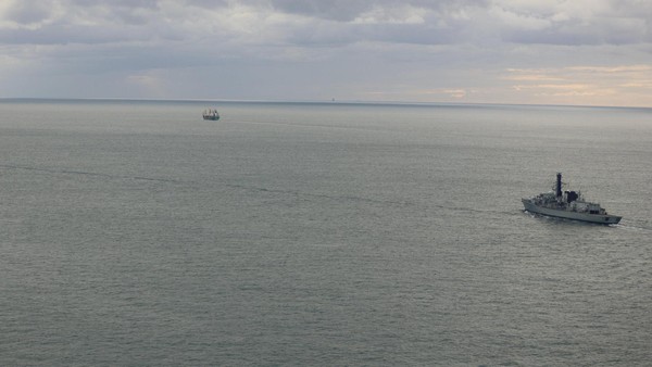 Russisches U-Boot in der Ostsee entdeckt – Marine reagiert sofort