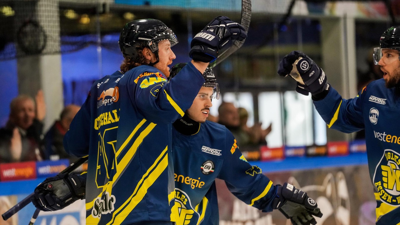 Regionalliga-Kracher-im-Liveticker-Eagles-Essen-West-empfangen-Eisadler-Dortmund