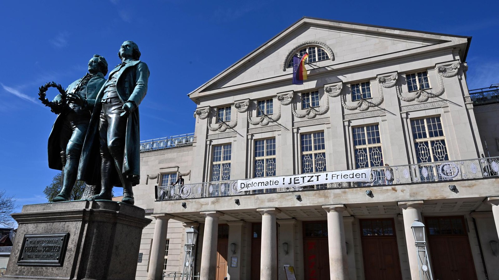 Th-ringen-Quiz-Wof-r-ist-Weimar-weltber-hmt-Kultur-Industrie-oder-Fu-ball-