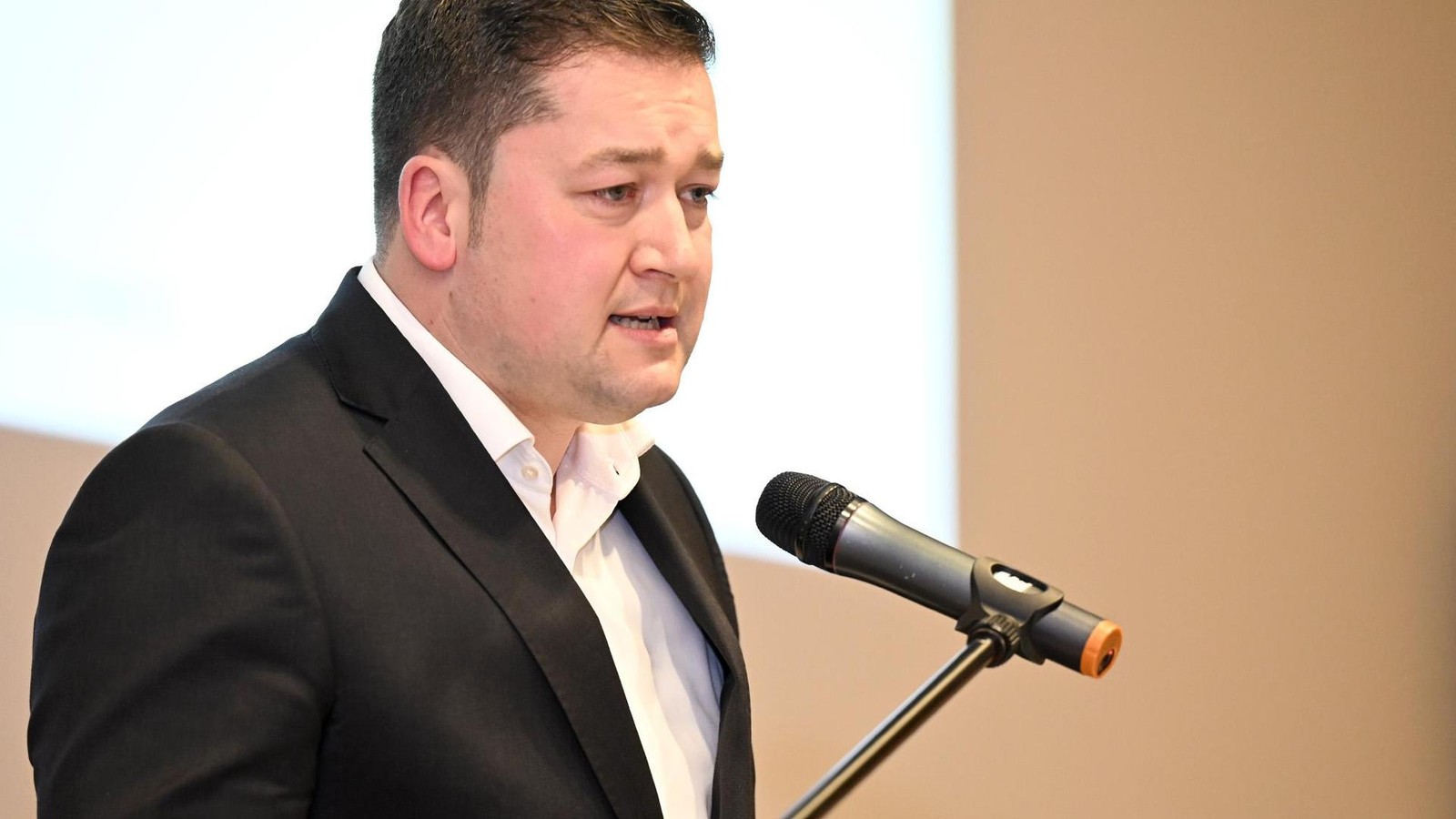 OB-Kornblum-fordert-Sonderverm-gen-f-r-Klinikum-Braunschweig