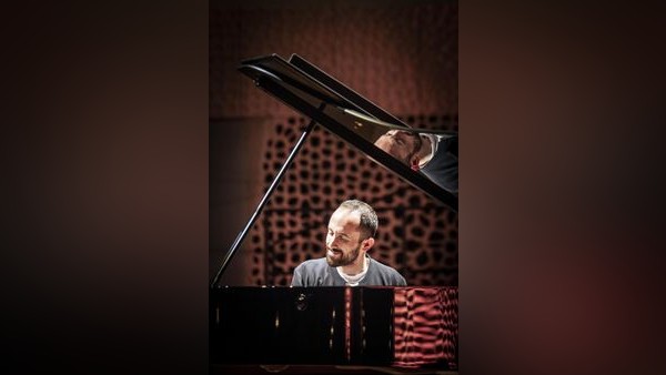 Igor Levit legt Chopin-Bekenntnis in der Elbphilharmonie ab