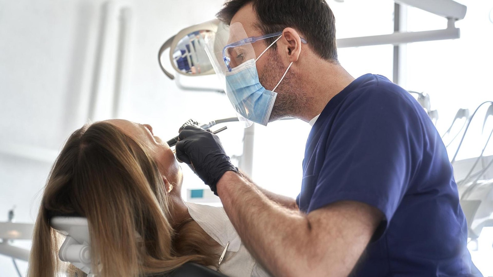 Studie-zeigt-Bessere-Herzgesundheit-nach-Wurzelbehandlung