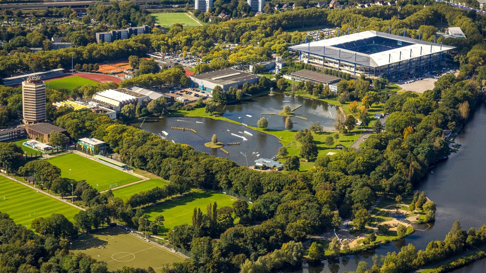 Ein-besonderes-Fu-ballturnier-Wohnungslose-spielen-um-Titel