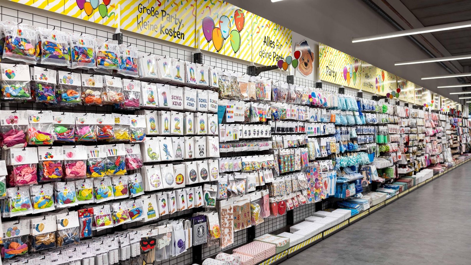 Ilm-Kreis-Center-Pfennigpfeiffer-geht-Tedi-kommt